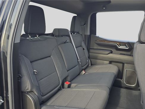 Used 2024 GMC Sierra 1500 Elevation w/ LPO, Elevation Black Package image 23