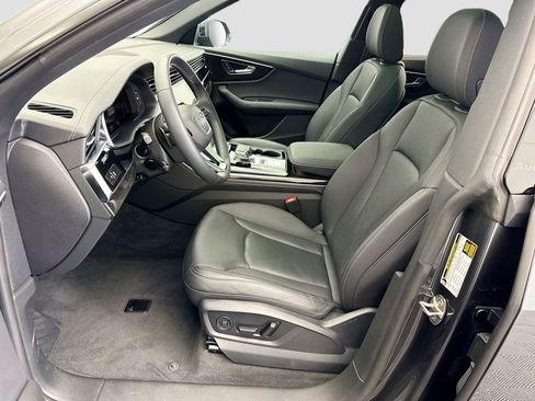Certified 2025 Audi Q8 Premium Plus w/ Premium Plus Package image 18
