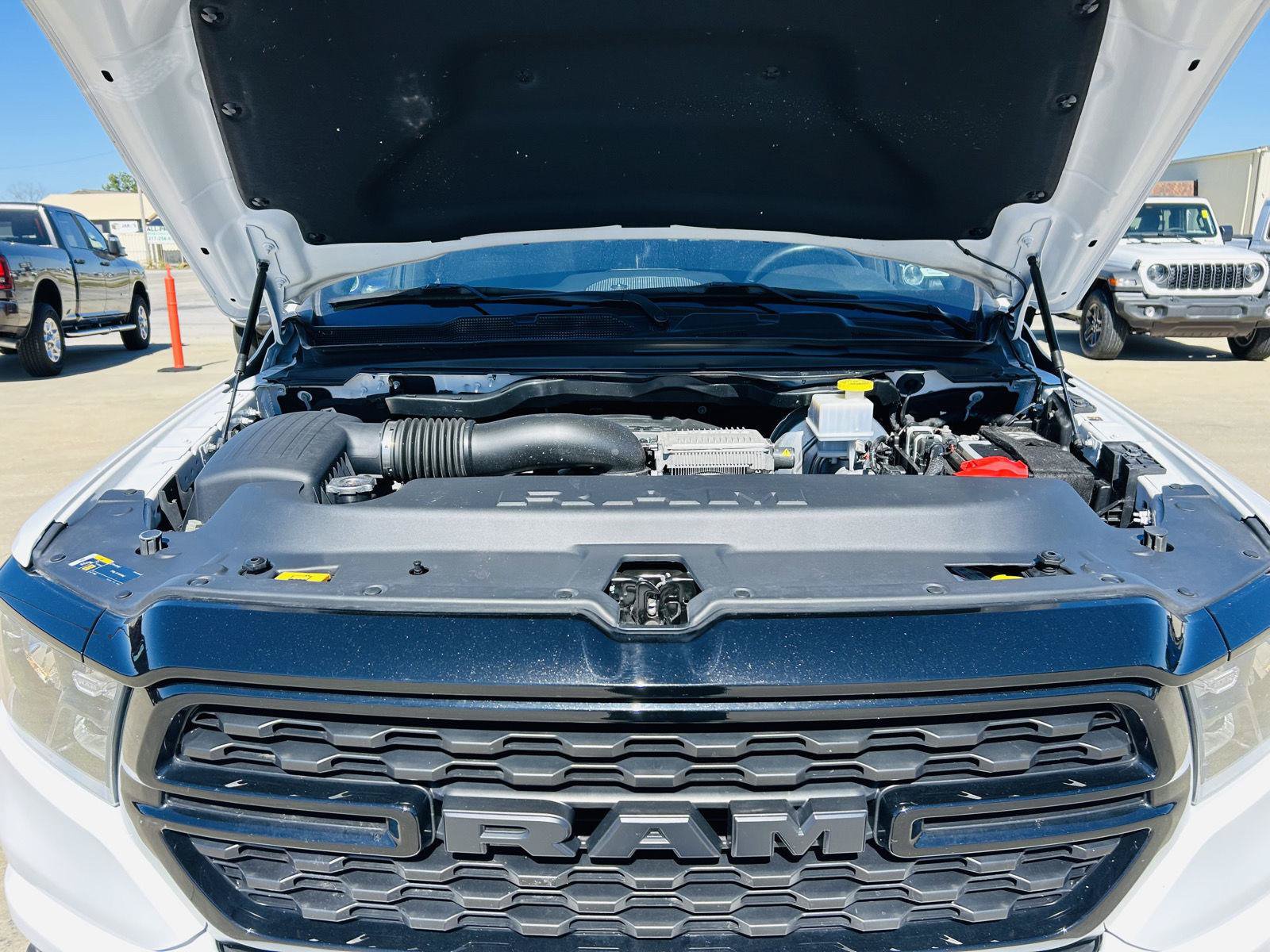 Used 2023 RAM 1500 Big Horn AWD/4WD image 41