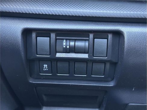 Used 2020 Subaru Impreza 2.0i image 26