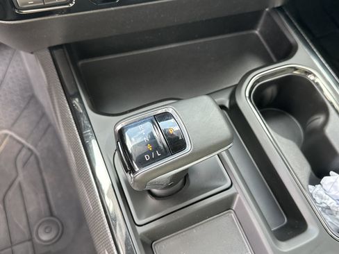 Certified 2023 Chevrolet Silverado 1500 ZR2 w/ Technology Package image 32