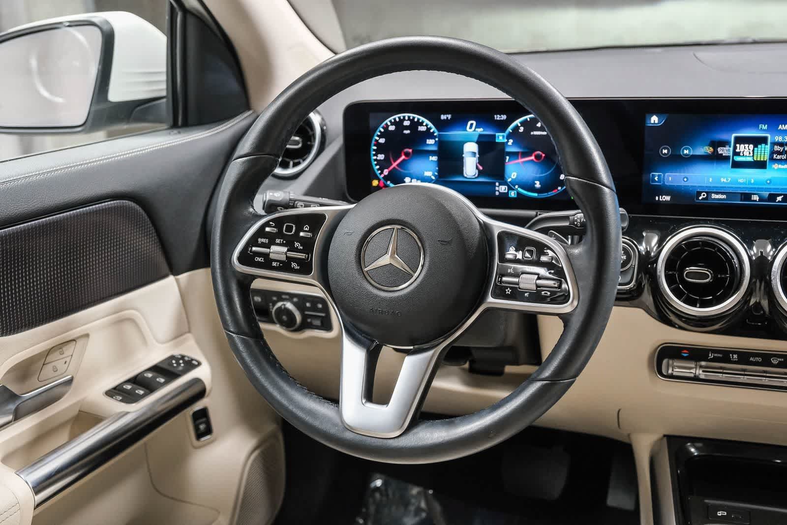 Used 2022 Mercedes-Benz GLA 250 4MATIC image 19