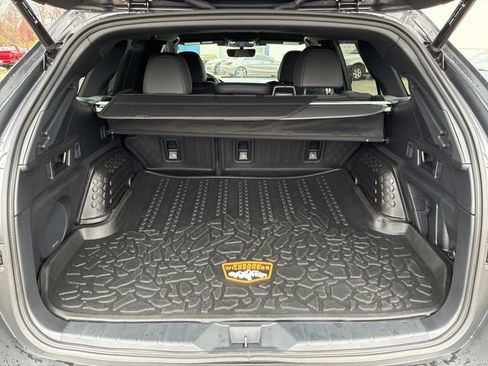 Used 2025 Subaru Outback Wilderness w/ Wilderness Package image 8