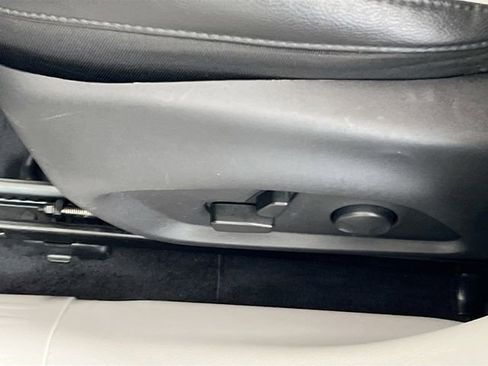 Used 2022 Jeep Compass Limited image 20