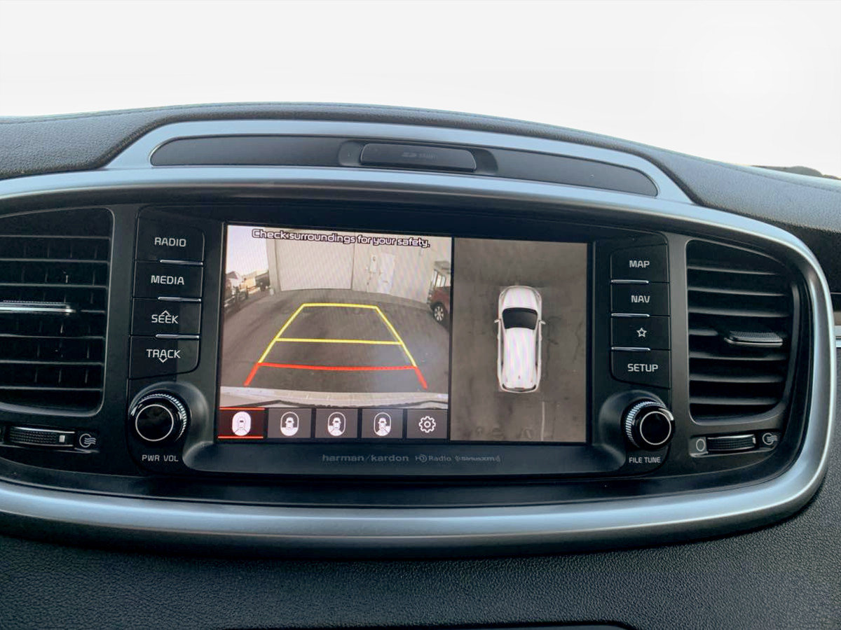 Used 2019 Kia Sorento AWD image 29