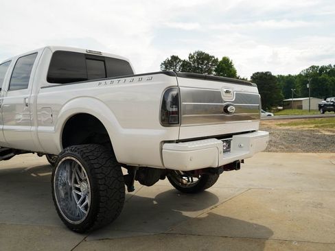 Used 2016 Ford F250 Platinum AWD/4WD image 22