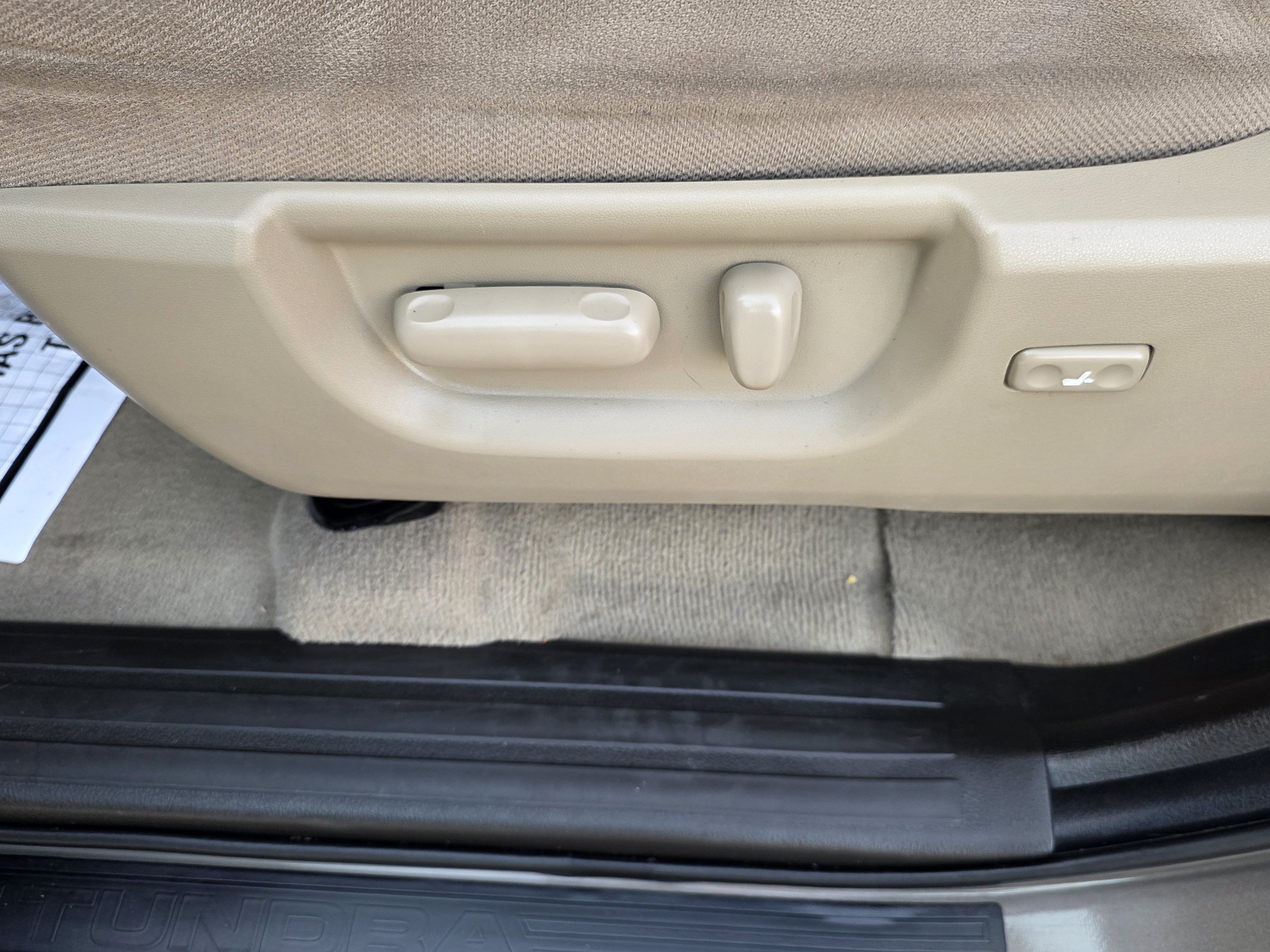 Used 2010 Toyota Tundra SR5 RWD image 14