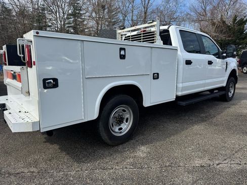 Used 2022 Ford F250 XL w/ Power Equipment Group AWD/4WD image 32