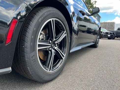 Used 2024 Ford Mustang Premium image 7