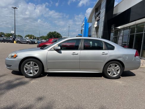 Used 2013 Chevrolet Impala LT w/ LT Sunroof Package image 9