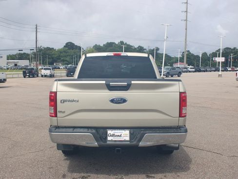 Used 2017 Ford F150 XLT w/ Equipment Group 301A Mid RWD image 16