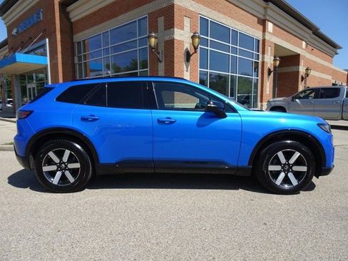 Used 2024 Honda Prologue Touring image 2