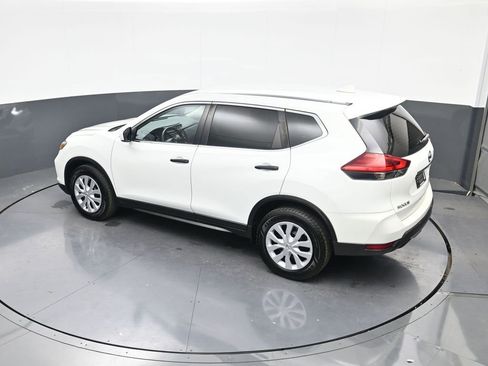 Used 2017 Nissan Rogue S image 23