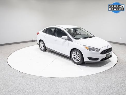 Used 2018 Ford Focus SE image 24