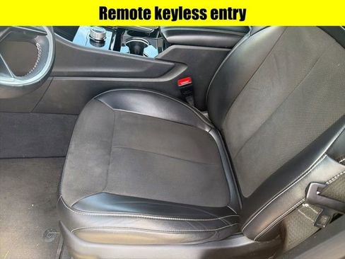 Used 2023 Jeep Grand Cherokee L Laredo AWD/4WD image 13