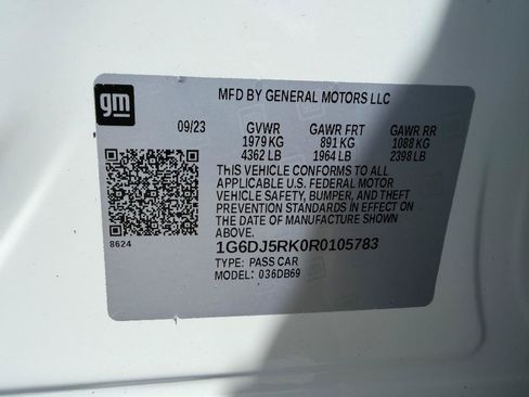Used 2024 Cadillac CT4 Luxury w/ Sun And Sound Package RWD image 27