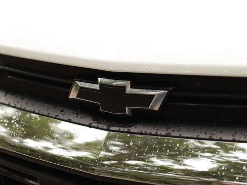 Used 2023 Chevrolet TrailBlazer LT AWD/4WD image 30