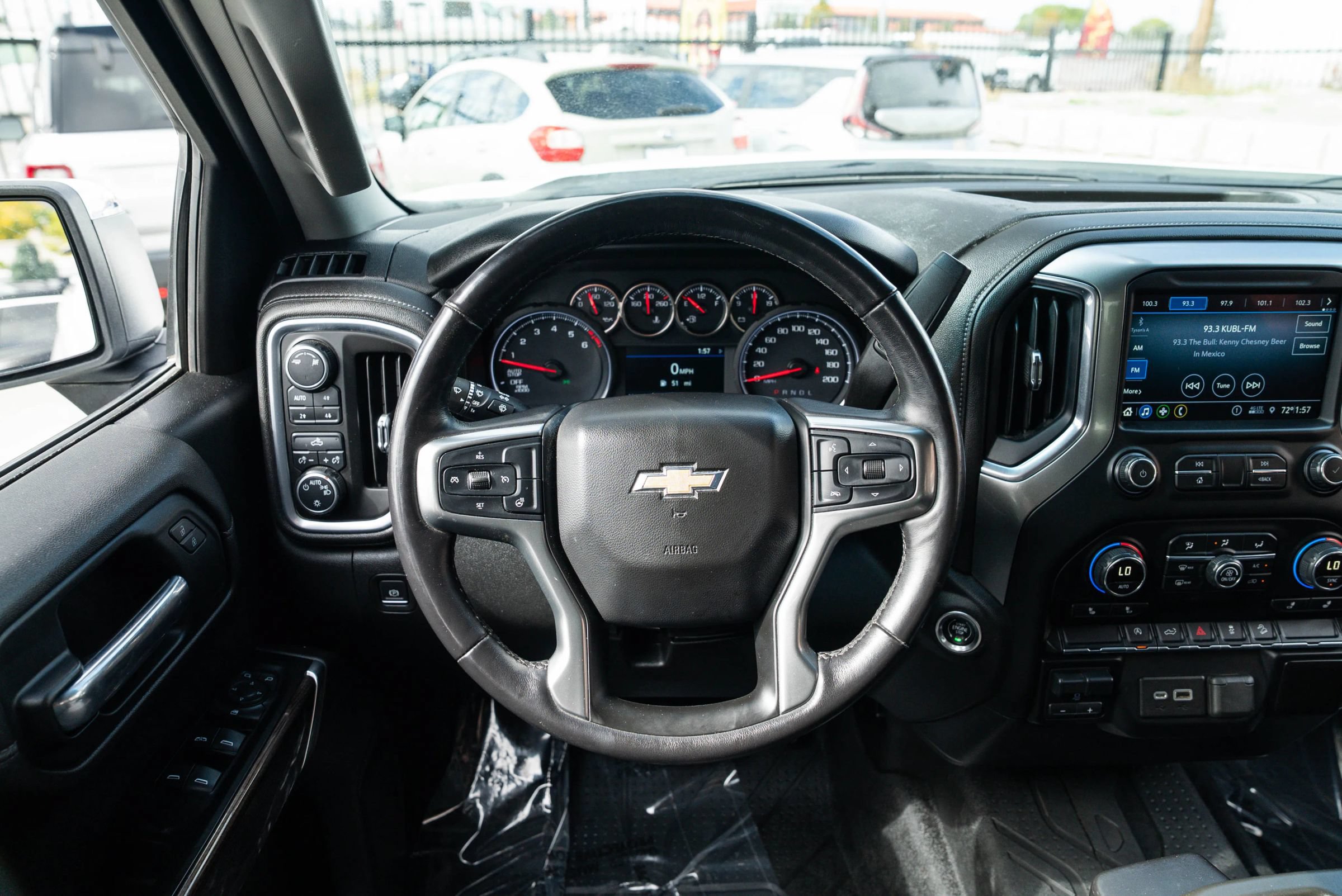 Used 2019 Chevrolet Silverado 1500 LT w/ True North Edition AWD/4WD image 12