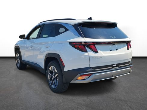 New 2026 Hyundai Tucson SEL image 3