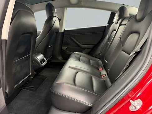 Used 2018 Tesla Model 3 Long Range image 13