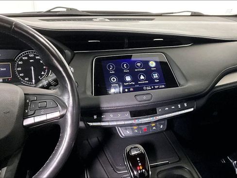 Used 2023 Cadillac XT4 Premium Luxury w/ Cold Weather Package image 6