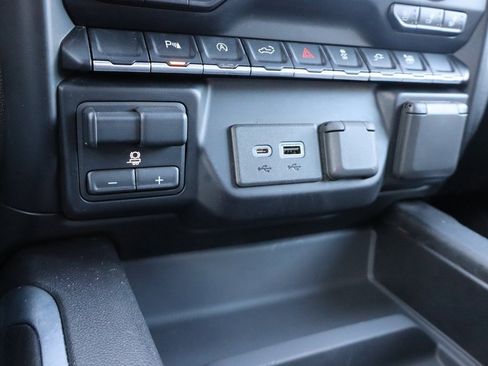 Used 2019 Chevrolet Silverado 1500 LTZ w/ LTZ Plus Package image 14