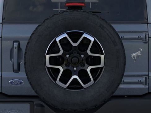 New 2025 Ford Bronco Outer Banks image 24