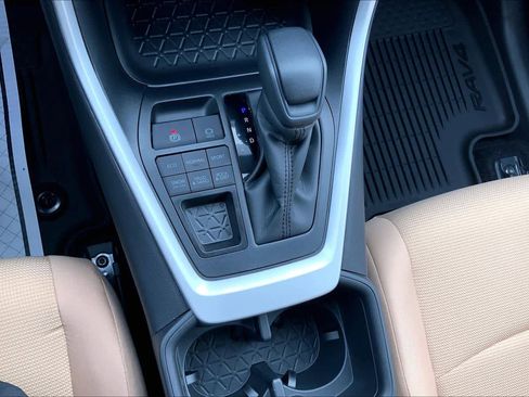 New 2025 Toyota RAV4 LE image 18