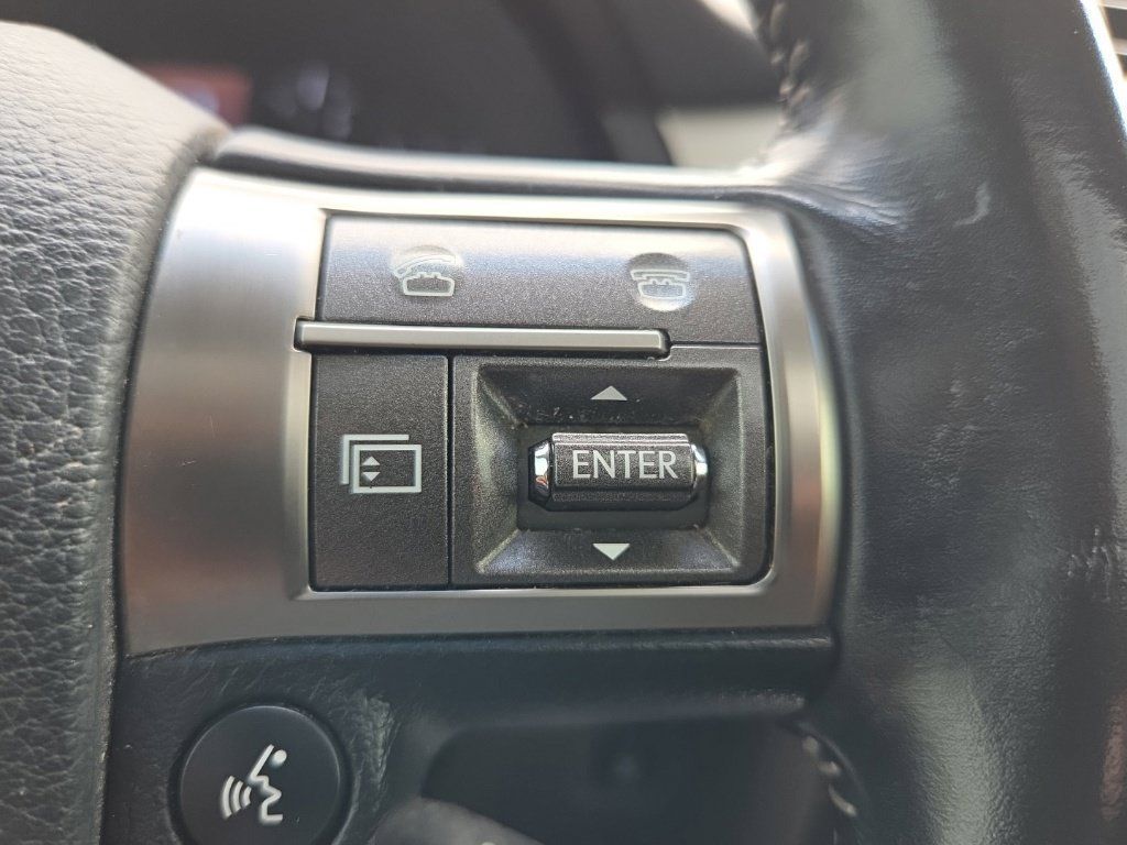 Used 2018 Lexus GX 460 Premium w/ Premium Package AWD/4WD image 38