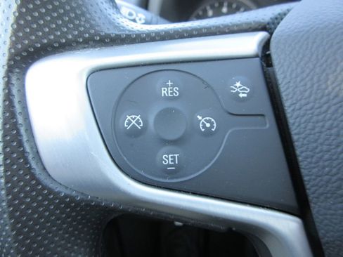 Certified 2023 GMC Terrain SLE image 24