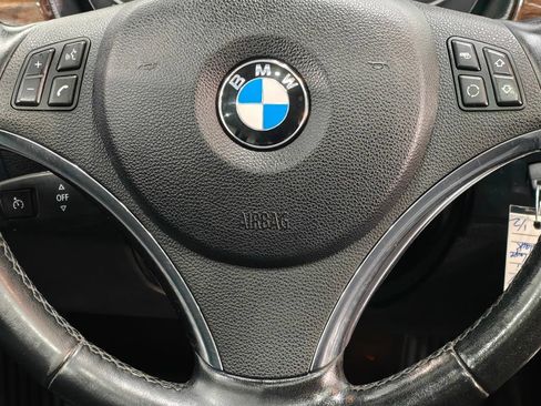 Used 2011 BMW 328i xDrive Coupe AWD/4WD image 5