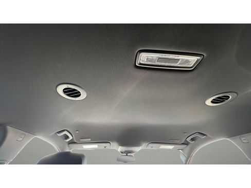 Certified 2026 Buick Enclave Sport Touring AWD/4WD image 29
