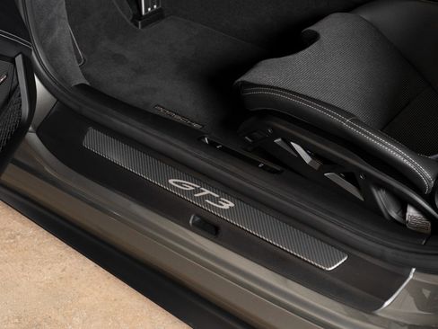 Used 2026 Porsche 911 GT3 image 28