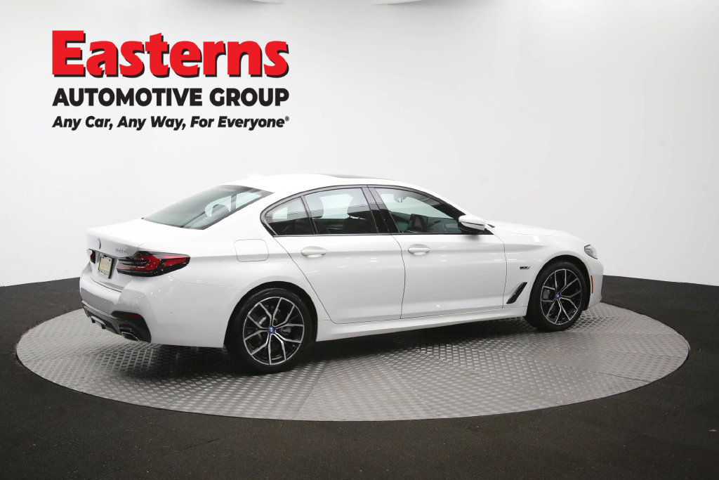 Used 2023 BMW 530e w/ M Sport Package RWD image 47