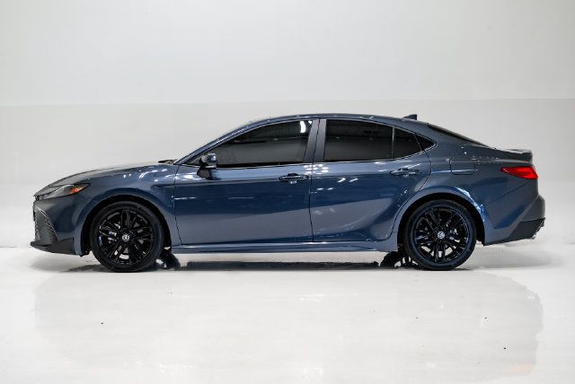 Used 2026 Toyota Camry SE w/ Multimedia Upgrade Package FWD image 24