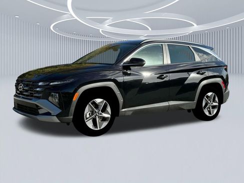 New 2025 Hyundai Tucson SEL image 2