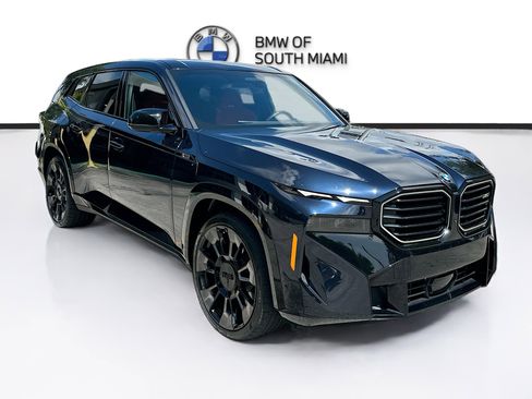 Used 2024 BMW XM AWD/4WD image 1