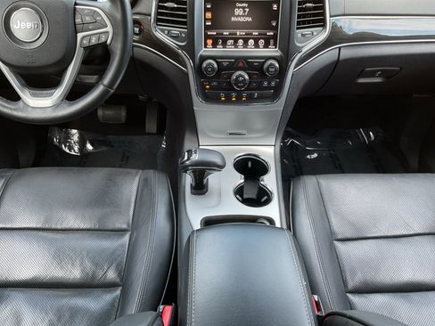 Used 2015 Jeep Grand Cherokee High Altitude image 11