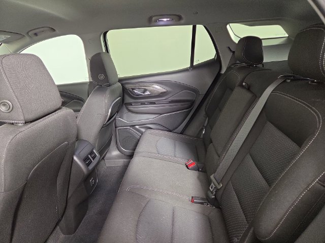 Used 2022 GMC Terrain SLE w/ Driver Convenience Package FWD image 15