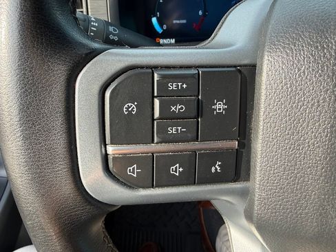 Used 2024 Ford F150 XLT AWD/4WD image 17