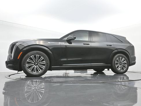 New 2026 Cadillac Escalade IQ Sport 1 w/ LPO, Floor Liner Package image 16