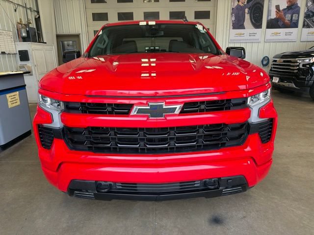 Used 2022 Chevrolet Silverado 1500 RST AWD/4WD image 3