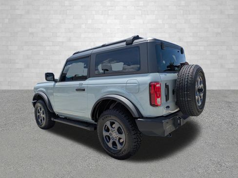 Used 2023 Ford Bronco 2-Door AWD/4WD image 4
