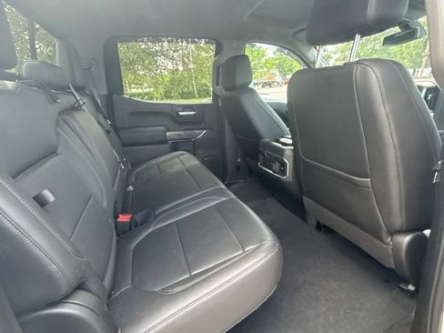 Used 2021 Chevrolet Silverado 1500 LTZ AWD/4WD image 19