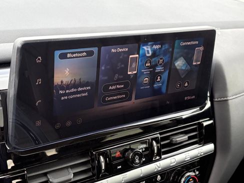 New 2026 Nissan Pathfinder SL FWD image 15