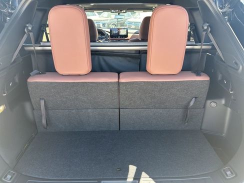 Used 2025 Mitsubishi Outlander SEL AWD/4WD image 14