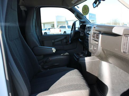 Used 2024 Chevrolet Express 2500 w/ Driver Convenience Package image 22