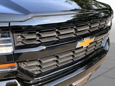 Used 2018 Chevrolet Silverado 1500 Custom w/ Trailering Package AWD/4WD image 28