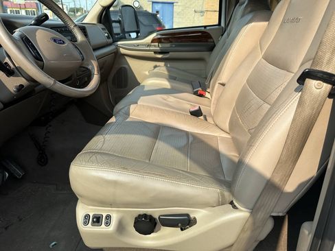 Used 2003 Ford F250 Lariat RWD image 22