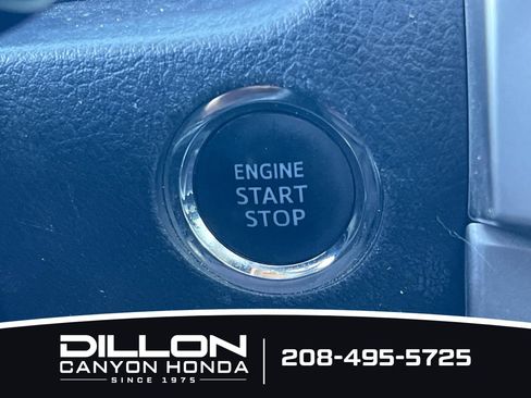 Used 2021 Toyota 4Runner SR5 Premium w/ Moonroof Package AWD/4WD image 23